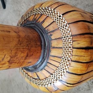 Gold chain choker, woven, braided look, fashion jewelry.